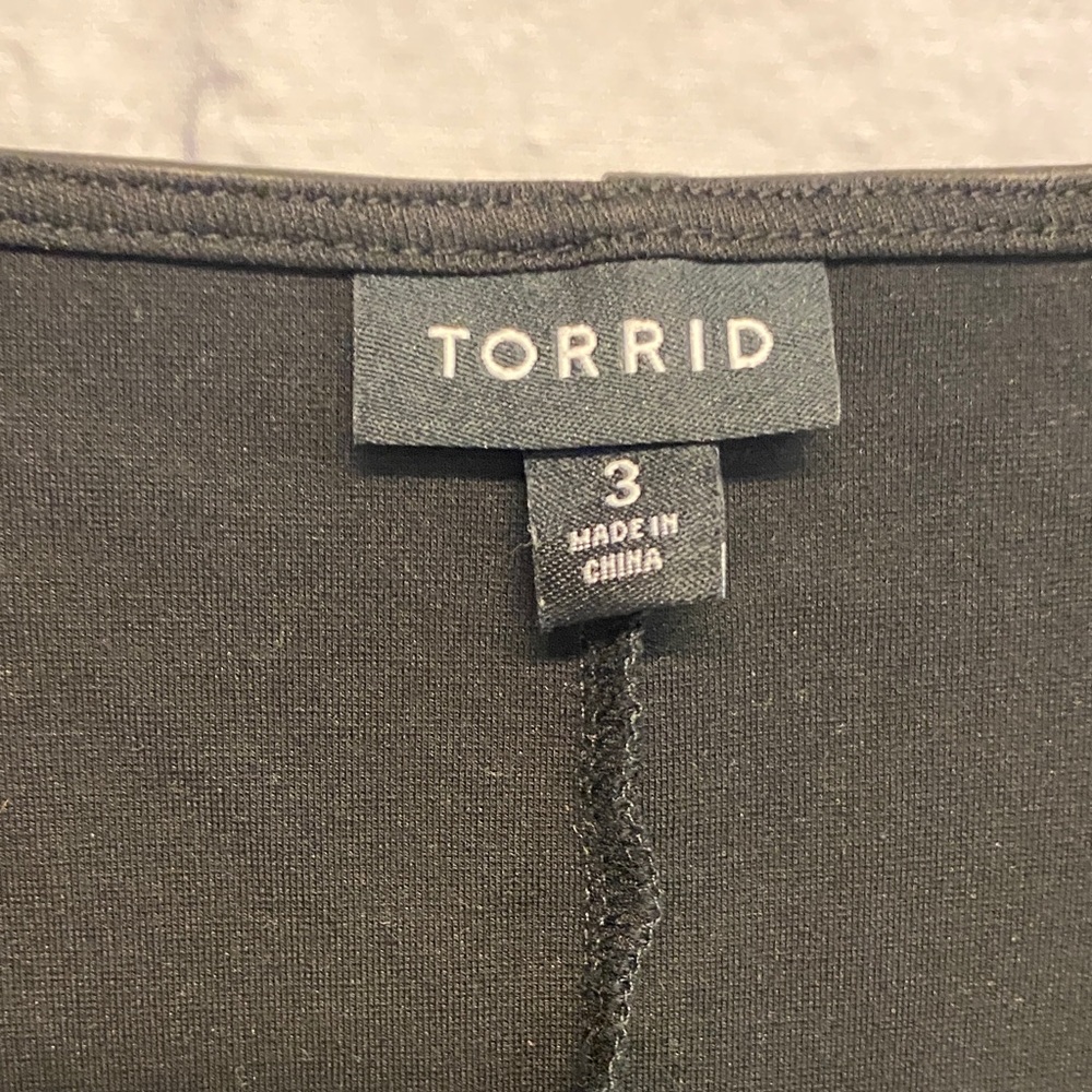 torrid Black Faux Leather Sleeveless Skater Dress size 3X - Picture 2 of 9